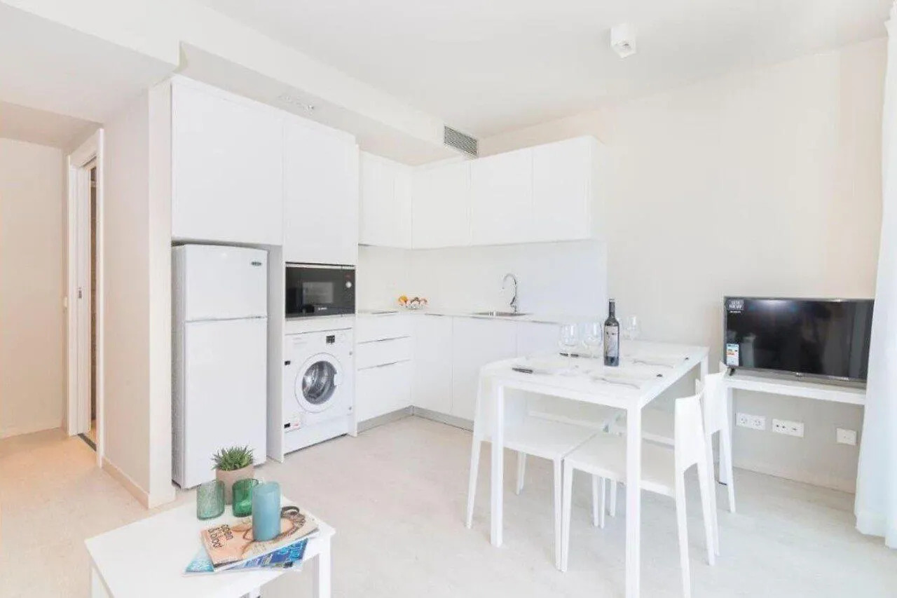Daro Apartments 플라티야 다로